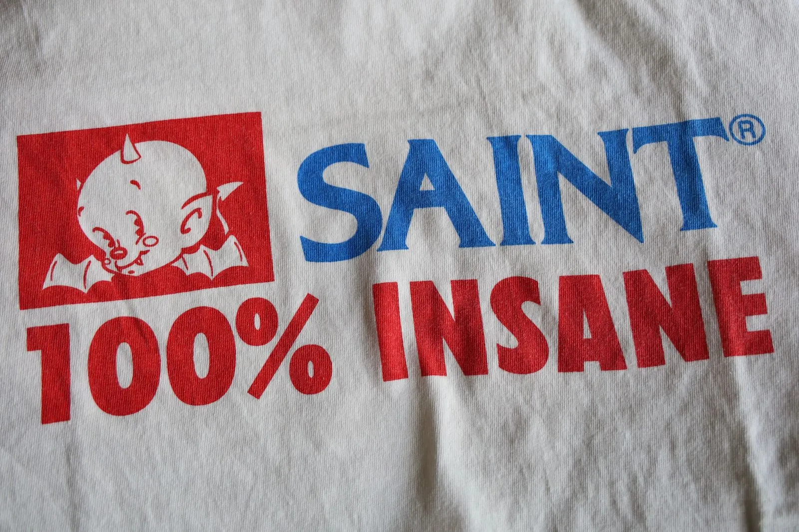 SAINT Mxxxxxx INSANE SS TEE/WHT Little Devil Angel TEE 100% INSANE slogan printed short sleeves off-white S-XL tube-woven fabric without side seams OE yarn original same weight correct version original main mark/wash mark/little angel security code original development no touch printing